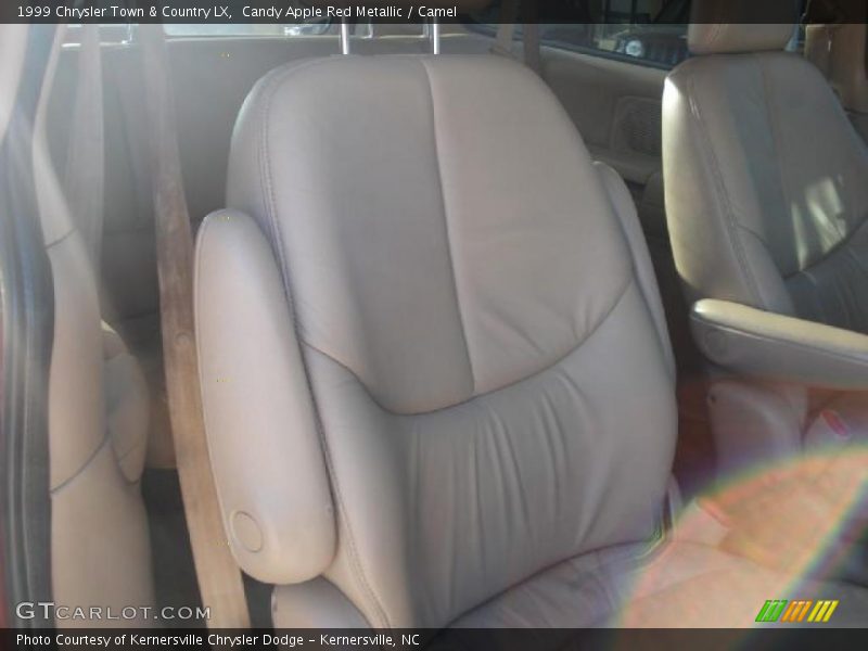 Candy Apple Red Metallic / Camel 1999 Chrysler Town & Country LX