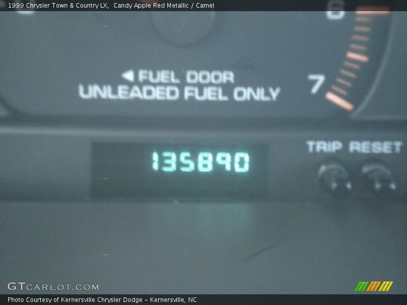 Candy Apple Red Metallic / Camel 1999 Chrysler Town & Country LX