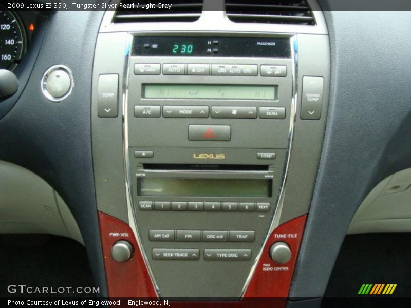 Tungsten Silver Pearl / Light Gray 2009 Lexus ES 350