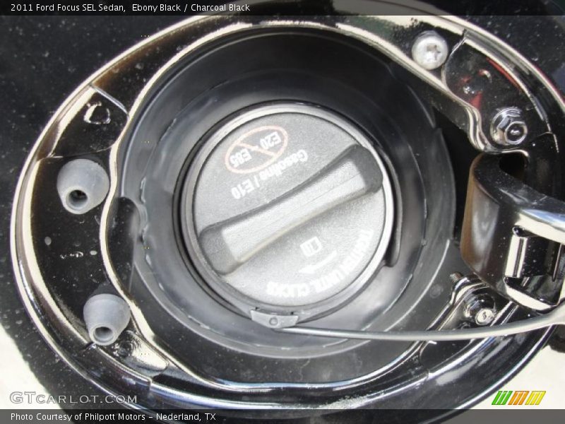 Ebony Black / Charcoal Black 2011 Ford Focus SEL Sedan