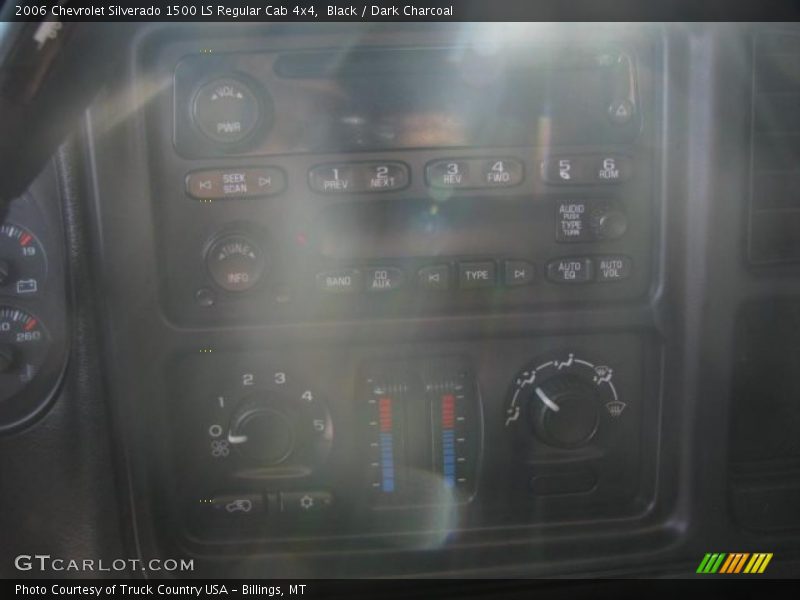 Black / Dark Charcoal 2006 Chevrolet Silverado 1500 LS Regular Cab 4x4