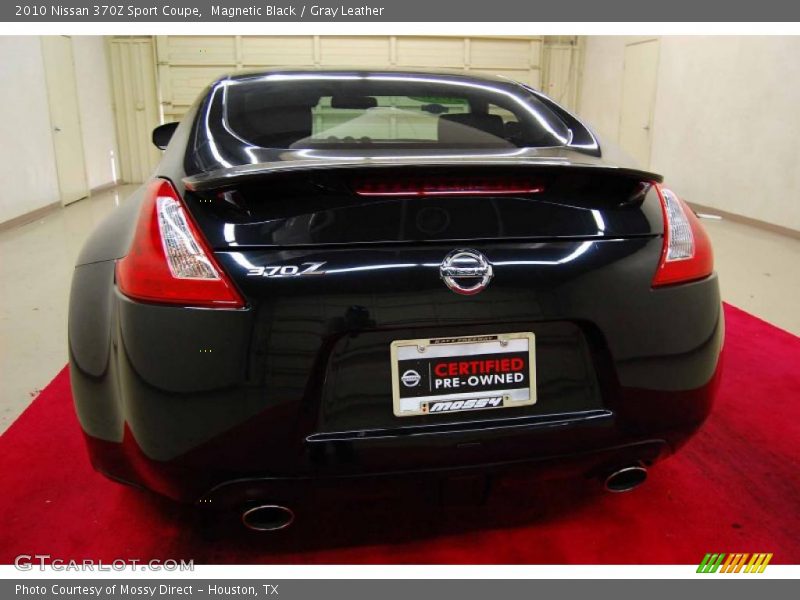 Magnetic Black / Gray Leather 2010 Nissan 370Z Sport Coupe