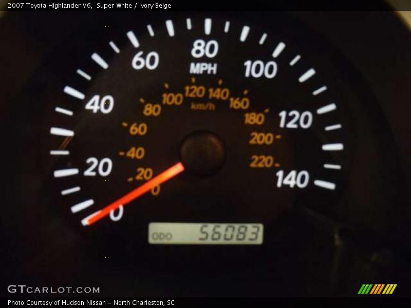Super White / Ivory Beige 2007 Toyota Highlander V6