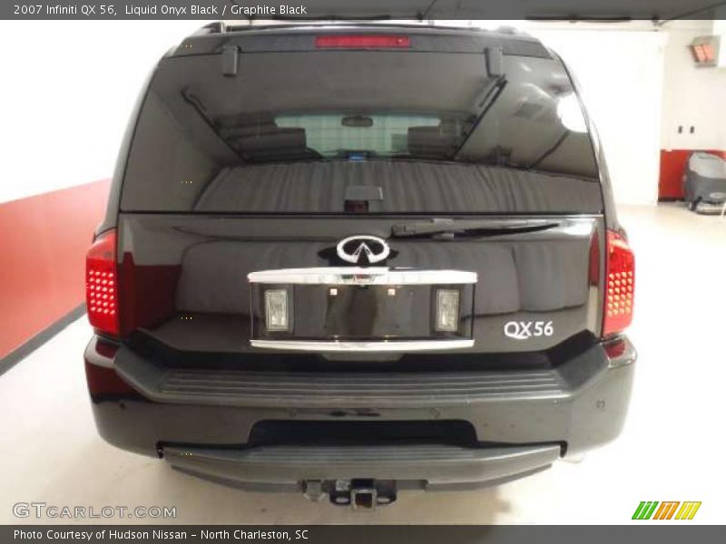 Liquid Onyx Black / Graphite Black 2007 Infiniti QX 56