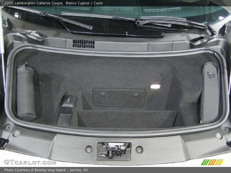  2006 Gallardo Coupe Trunk