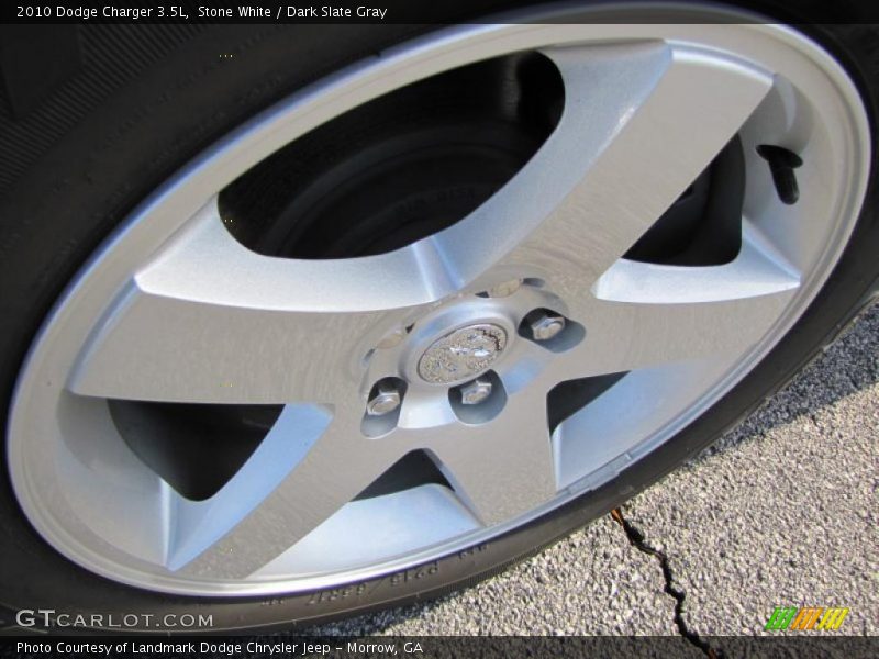 Stone White / Dark Slate Gray 2010 Dodge Charger 3.5L