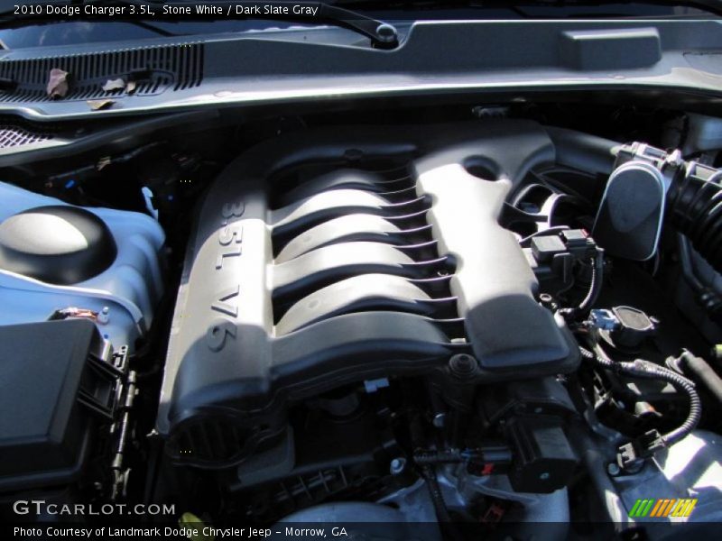 Stone White / Dark Slate Gray 2010 Dodge Charger 3.5L