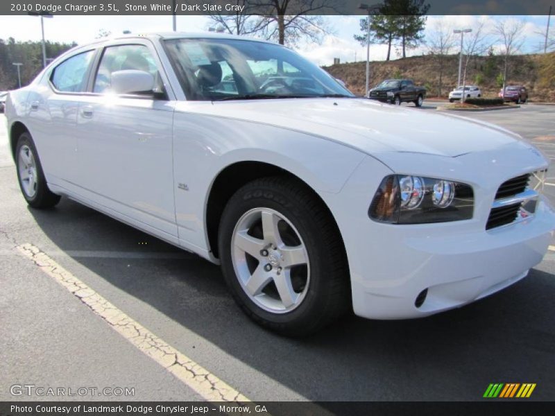 Stone White / Dark Slate Gray 2010 Dodge Charger 3.5L