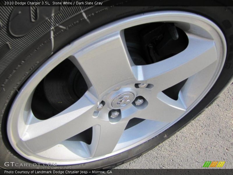 Stone White / Dark Slate Gray 2010 Dodge Charger 3.5L