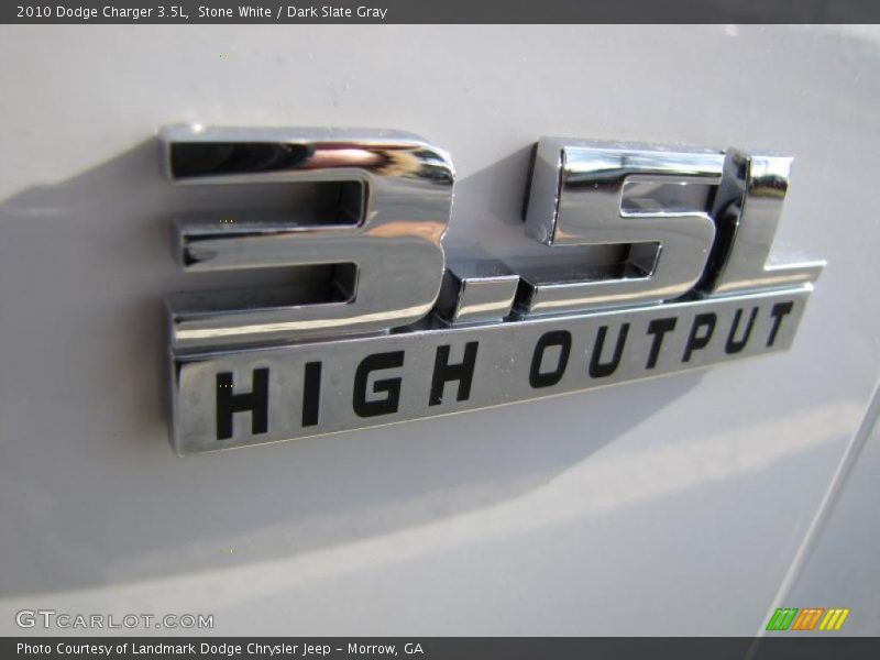 Stone White / Dark Slate Gray 2010 Dodge Charger 3.5L