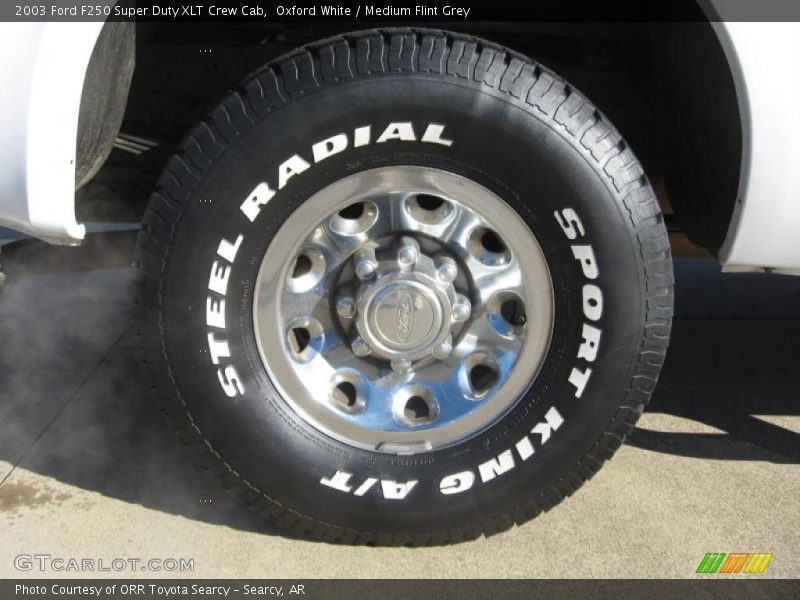 Oxford White / Medium Flint Grey 2003 Ford F250 Super Duty XLT Crew Cab
