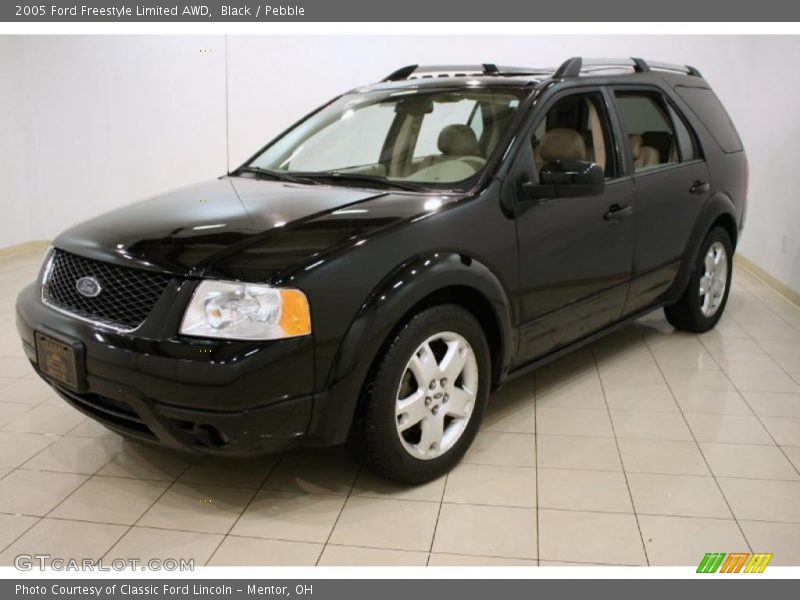 Black / Pebble 2005 Ford Freestyle Limited AWD