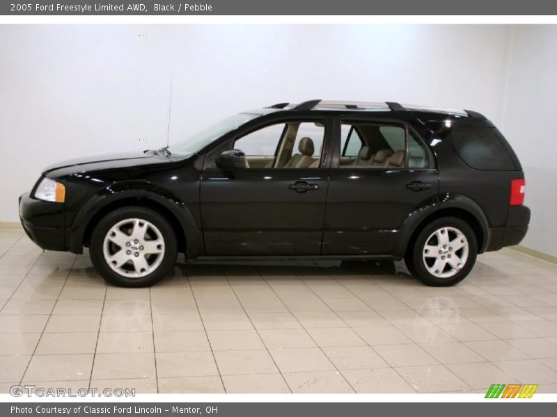 Black / Pebble 2005 Ford Freestyle Limited AWD