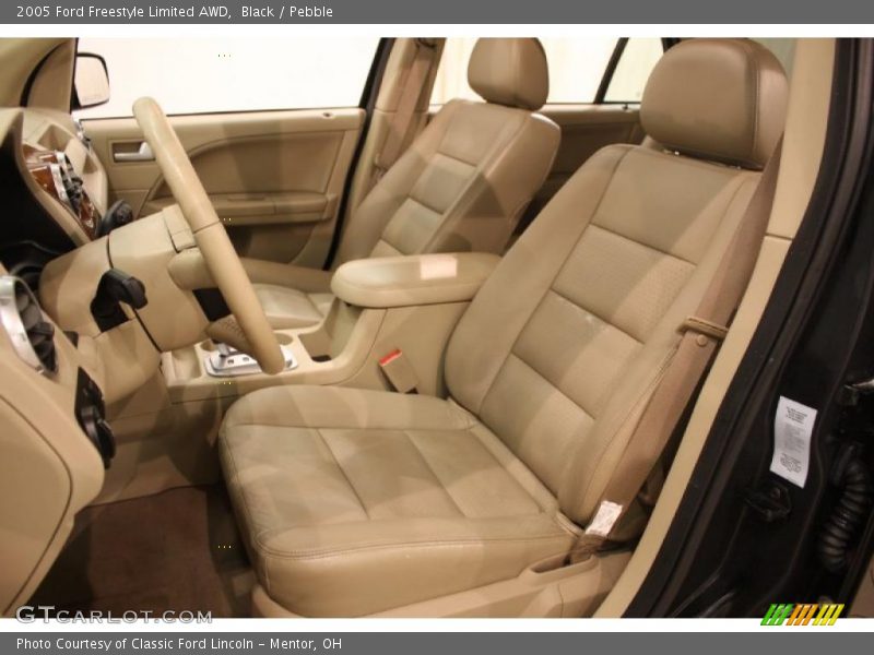 Black / Pebble 2005 Ford Freestyle Limited AWD