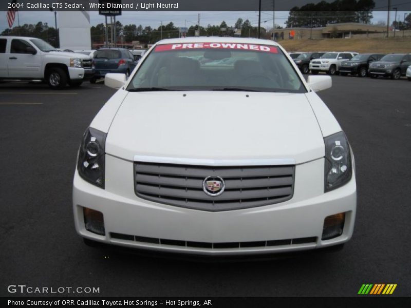 White Diamond / Light Neutral 2004 Cadillac CTS Sedan