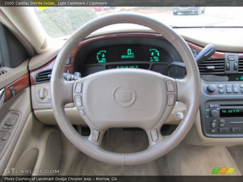 Light Cashmere / Cashmere 2005 Cadillac DeVille Sedan