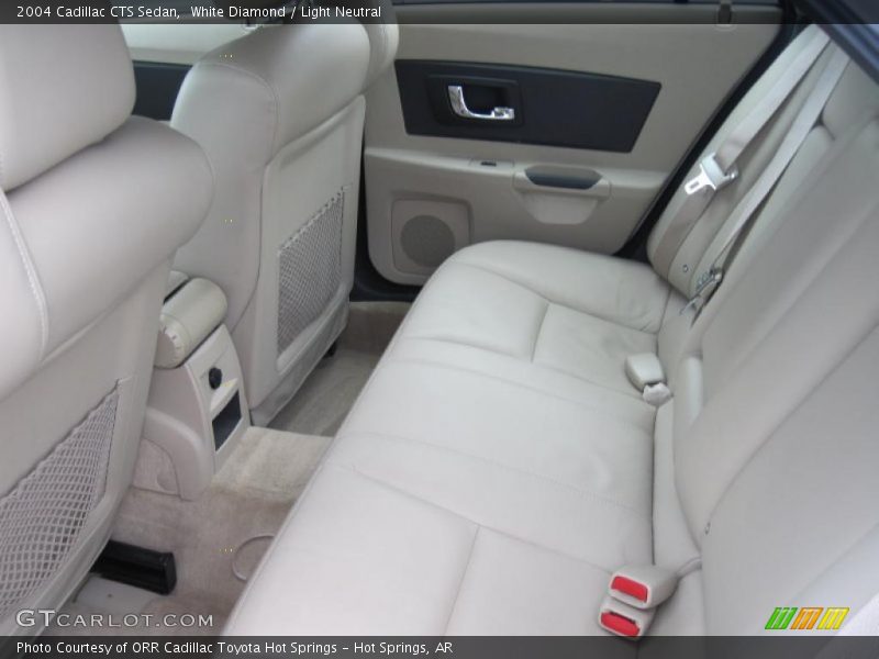 White Diamond / Light Neutral 2004 Cadillac CTS Sedan