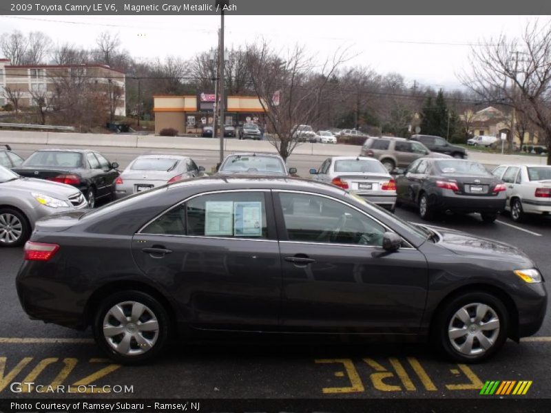 Magnetic Gray Metallic / Ash 2009 Toyota Camry LE V6