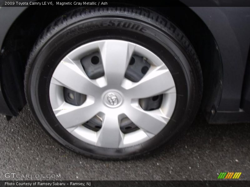 Magnetic Gray Metallic / Ash 2009 Toyota Camry LE V6