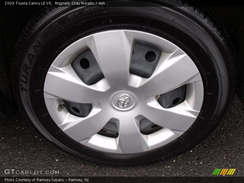 Magnetic Gray Metallic / Ash 2009 Toyota Camry LE V6