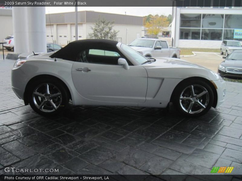 Polar White / Black 2009 Saturn Sky Roadster