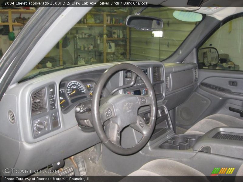 Silver Birch / Dark Charcoal 2004 Chevrolet Silverado 2500HD LS Crew Cab 4x4