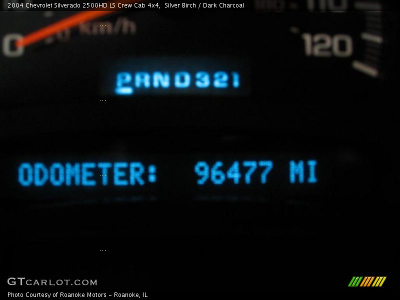 Silver Birch / Dark Charcoal 2004 Chevrolet Silverado 2500HD LS Crew Cab 4x4