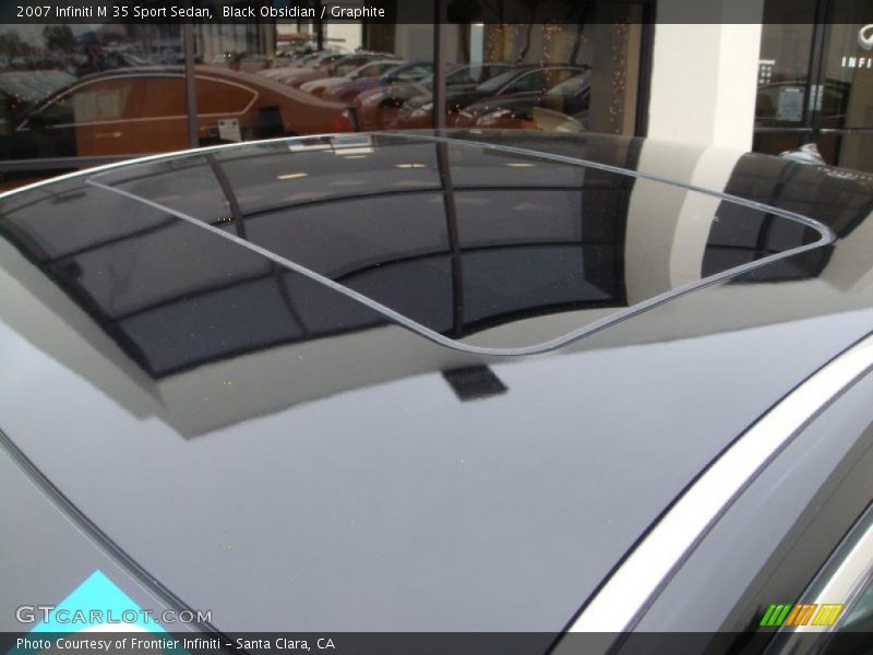 Sunroof of 2007 M 35 Sport Sedan