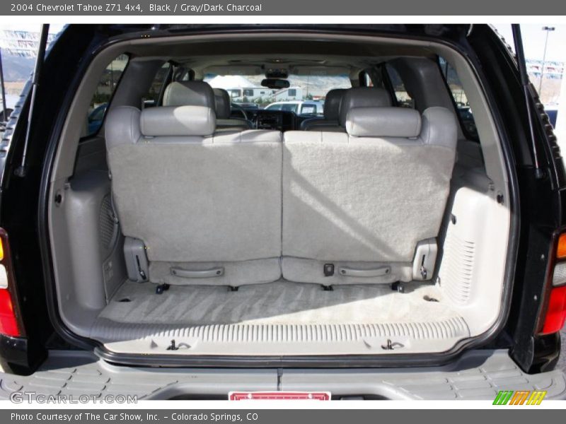 Black / Gray/Dark Charcoal 2004 Chevrolet Tahoe Z71 4x4