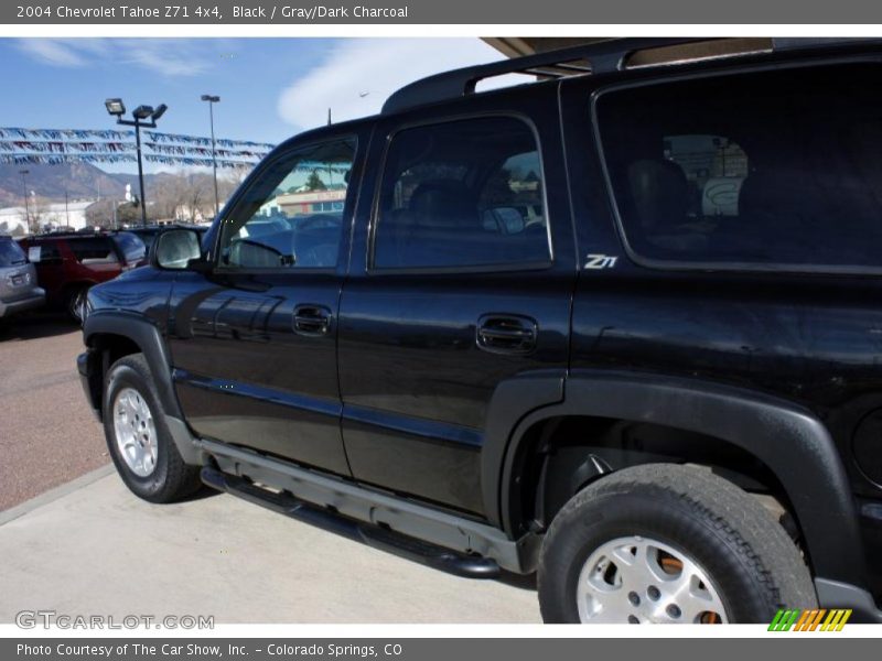 Black / Gray/Dark Charcoal 2004 Chevrolet Tahoe Z71 4x4