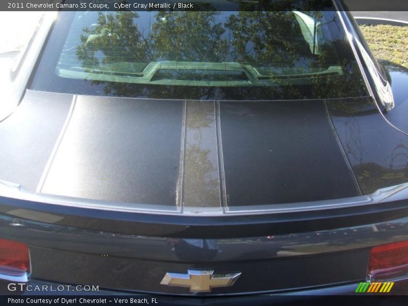Cyber Gray Metallic / Black 2011 Chevrolet Camaro SS Coupe