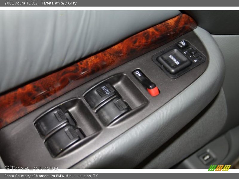 Controls of 2001 TL 3.2