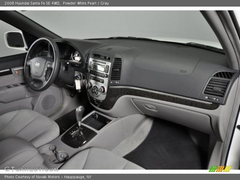 Dashboard of 2008 Santa Fe SE 4WD