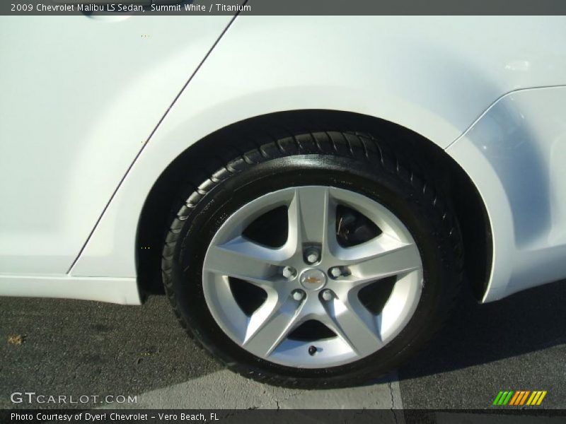 Summit White / Titanium 2009 Chevrolet Malibu LS Sedan