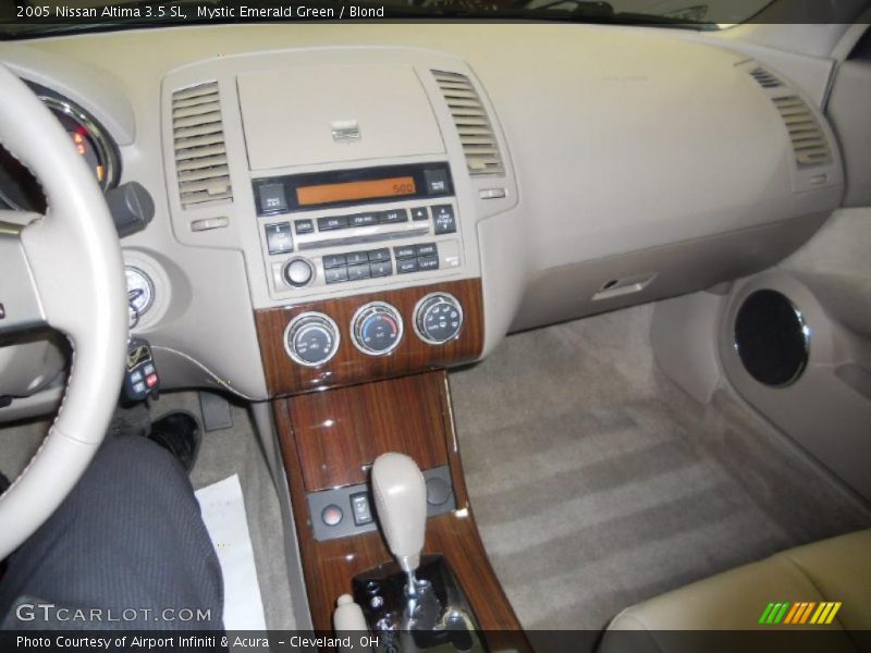Mystic Emerald Green / Blond 2005 Nissan Altima 3.5 SL