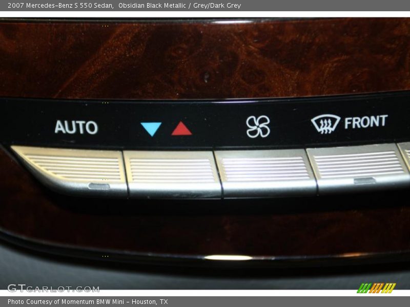 Obsidian Black Metallic / Grey/Dark Grey 2007 Mercedes-Benz S 550 Sedan