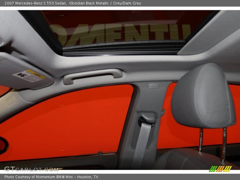 Obsidian Black Metallic / Grey/Dark Grey 2007 Mercedes-Benz S 550 Sedan