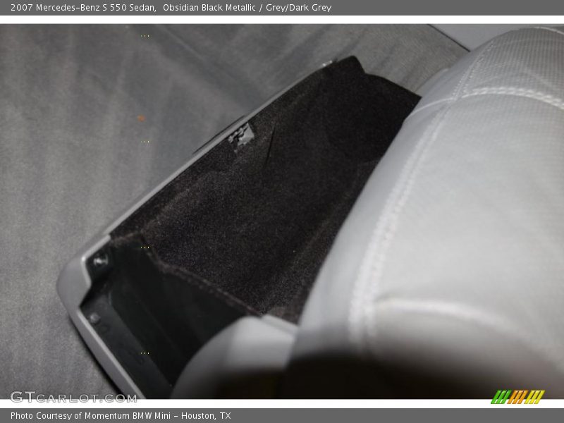 Obsidian Black Metallic / Grey/Dark Grey 2007 Mercedes-Benz S 550 Sedan