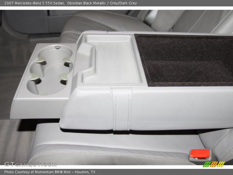 Obsidian Black Metallic / Grey/Dark Grey 2007 Mercedes-Benz S 550 Sedan