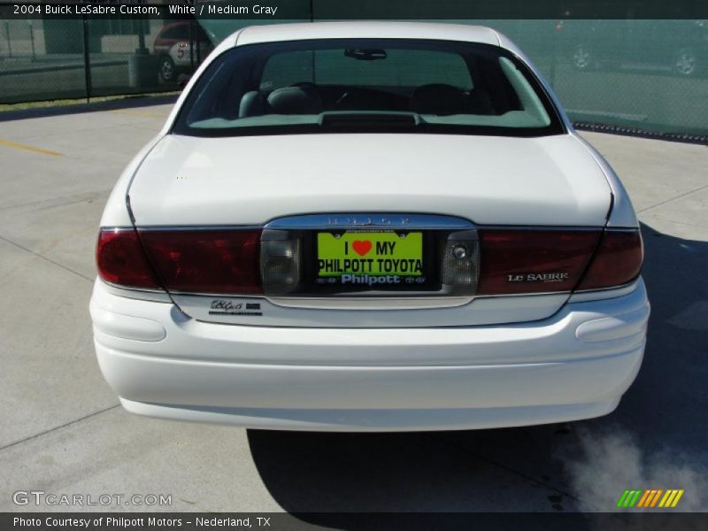 White / Medium Gray 2004 Buick LeSabre Custom