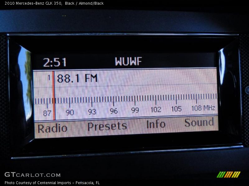 Black / Almond/Black 2010 Mercedes-Benz GLK 350