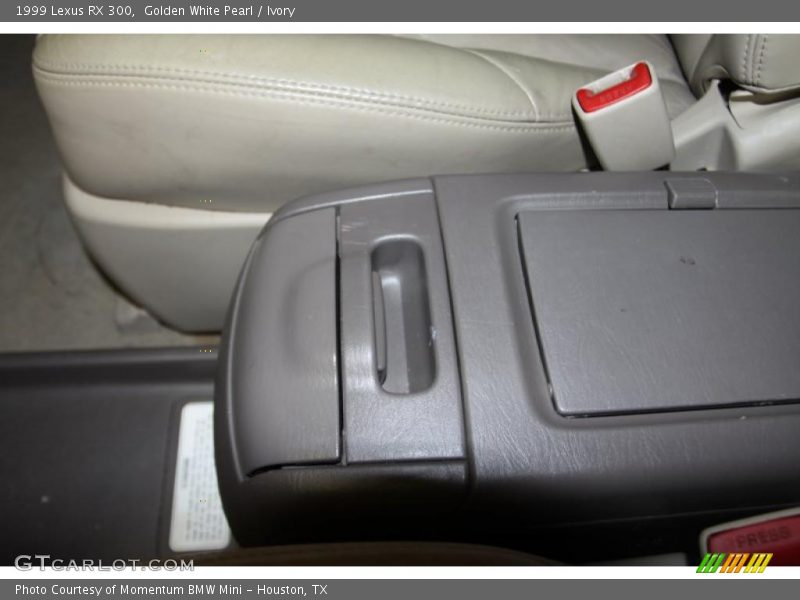 Golden White Pearl / Ivory 1999 Lexus RX 300