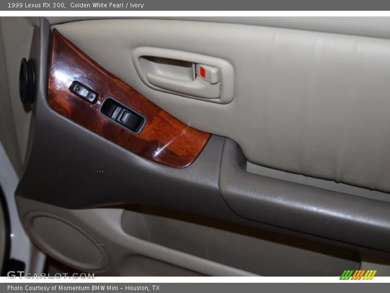Golden White Pearl / Ivory 1999 Lexus RX 300