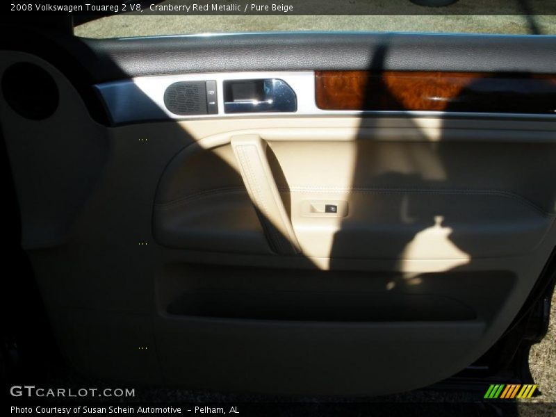Cranberry Red Metallic / Pure Beige 2008 Volkswagen Touareg 2 V8