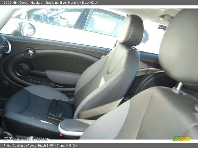 Sparkling Silver Metallic / Black/Grey 2009 Mini Cooper Hardtop