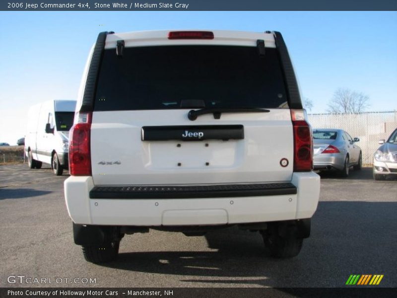 Stone White / Medium Slate Gray 2006 Jeep Commander 4x4
