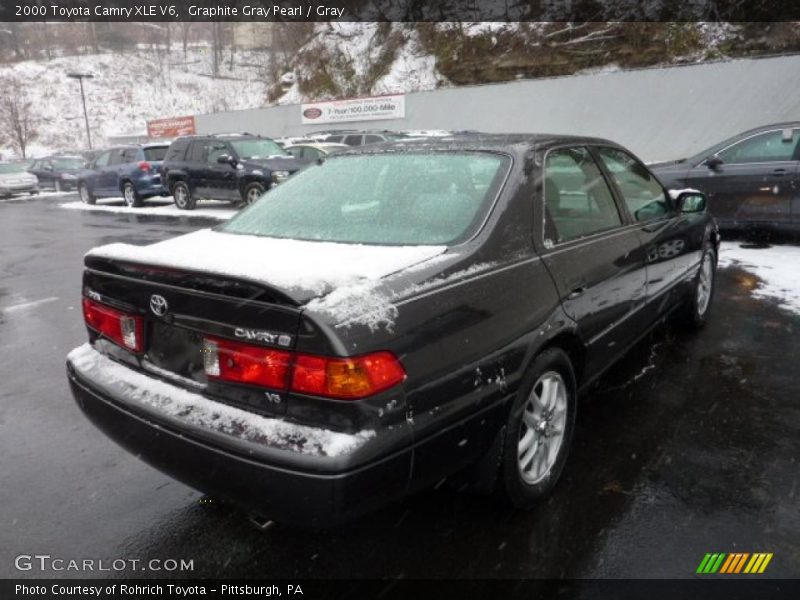 Graphite Gray Pearl / Gray 2000 Toyota Camry XLE V6