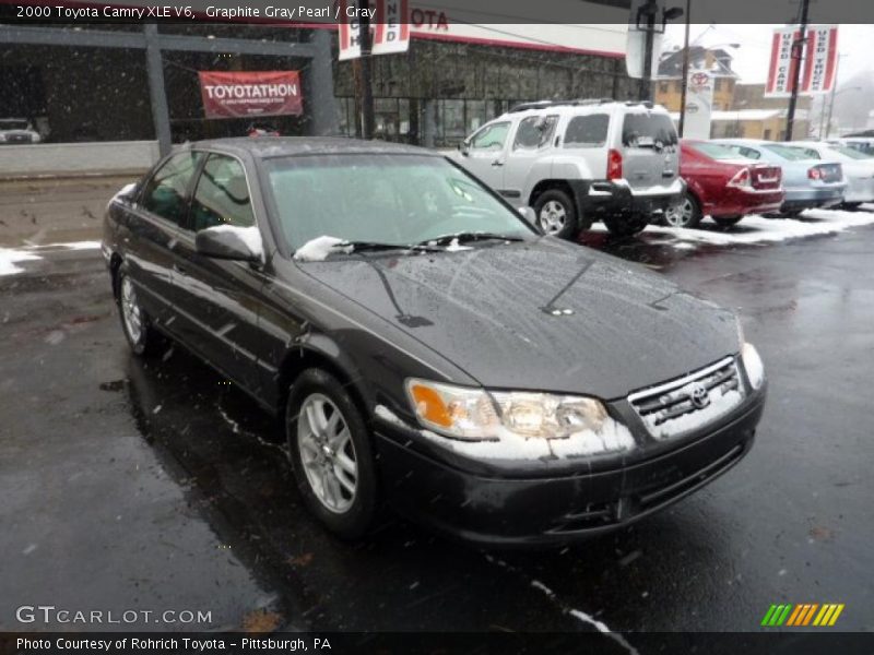 Graphite Gray Pearl / Gray 2000 Toyota Camry XLE V6