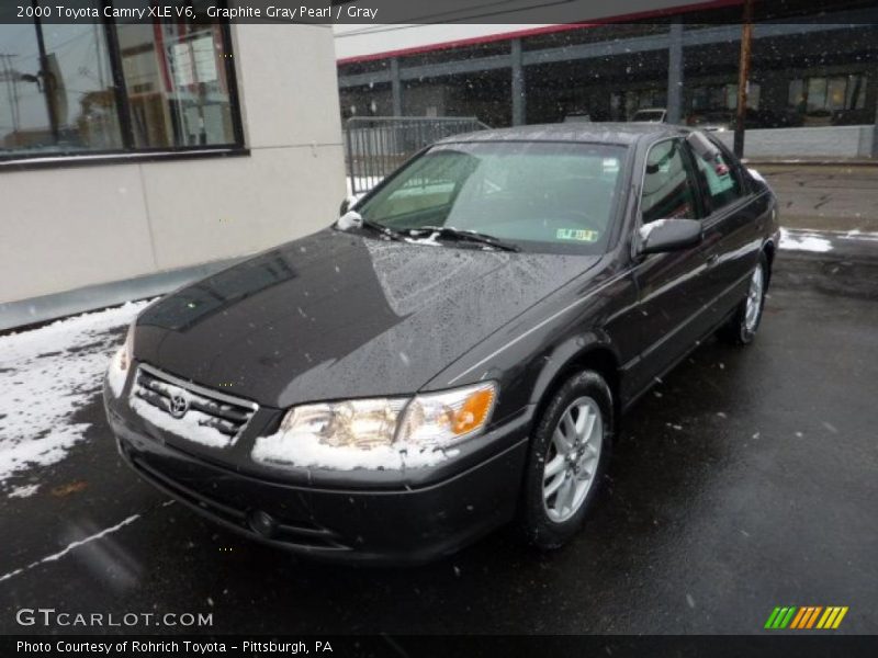Graphite Gray Pearl / Gray 2000 Toyota Camry XLE V6