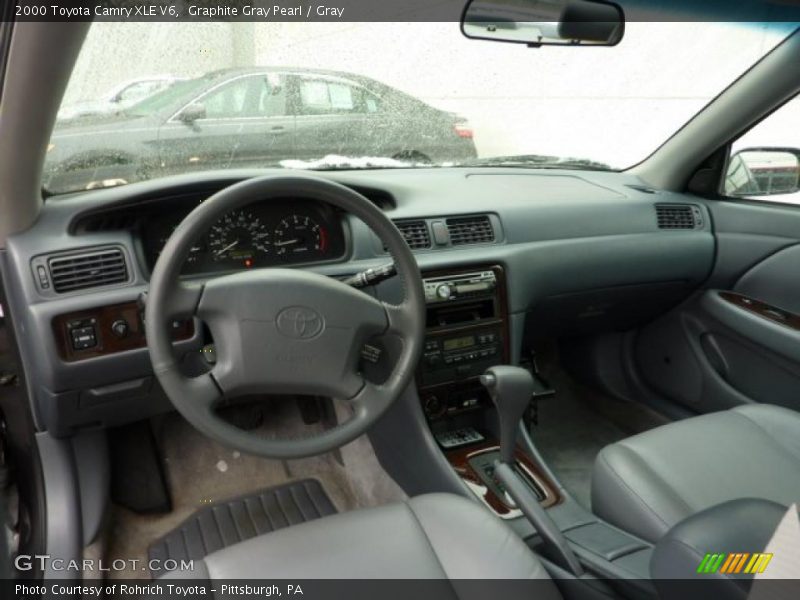 Gray Interior - 2000 Camry XLE V6 